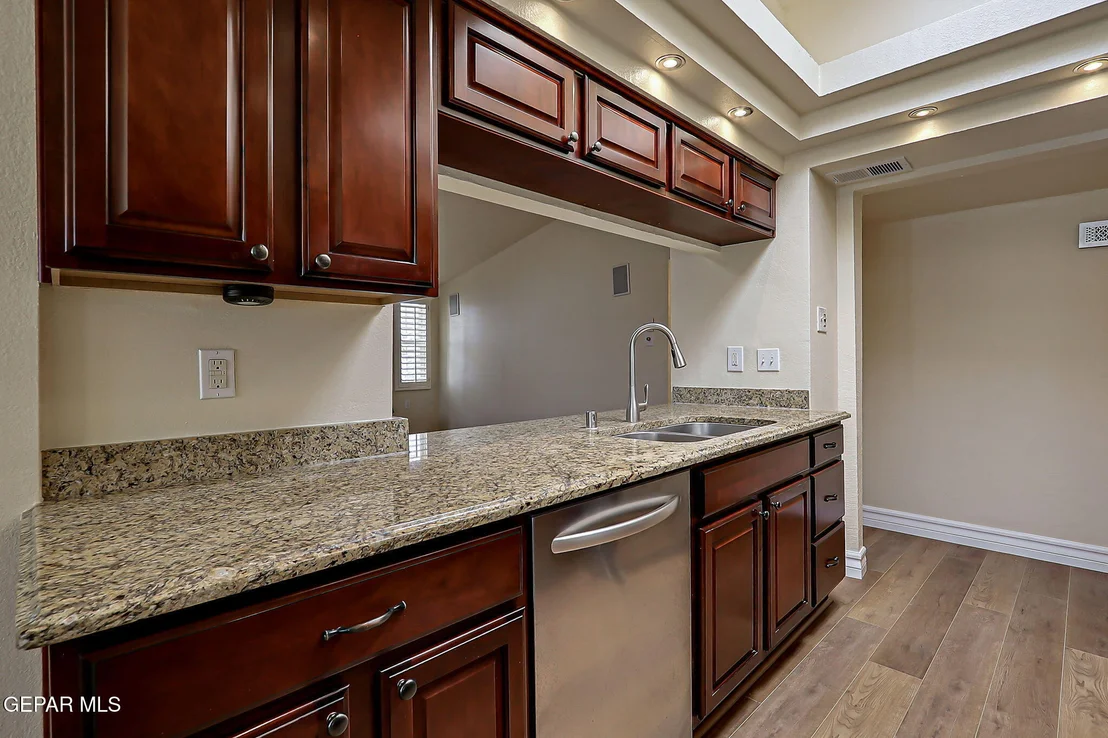 Photo of 10401 Springwood Drive