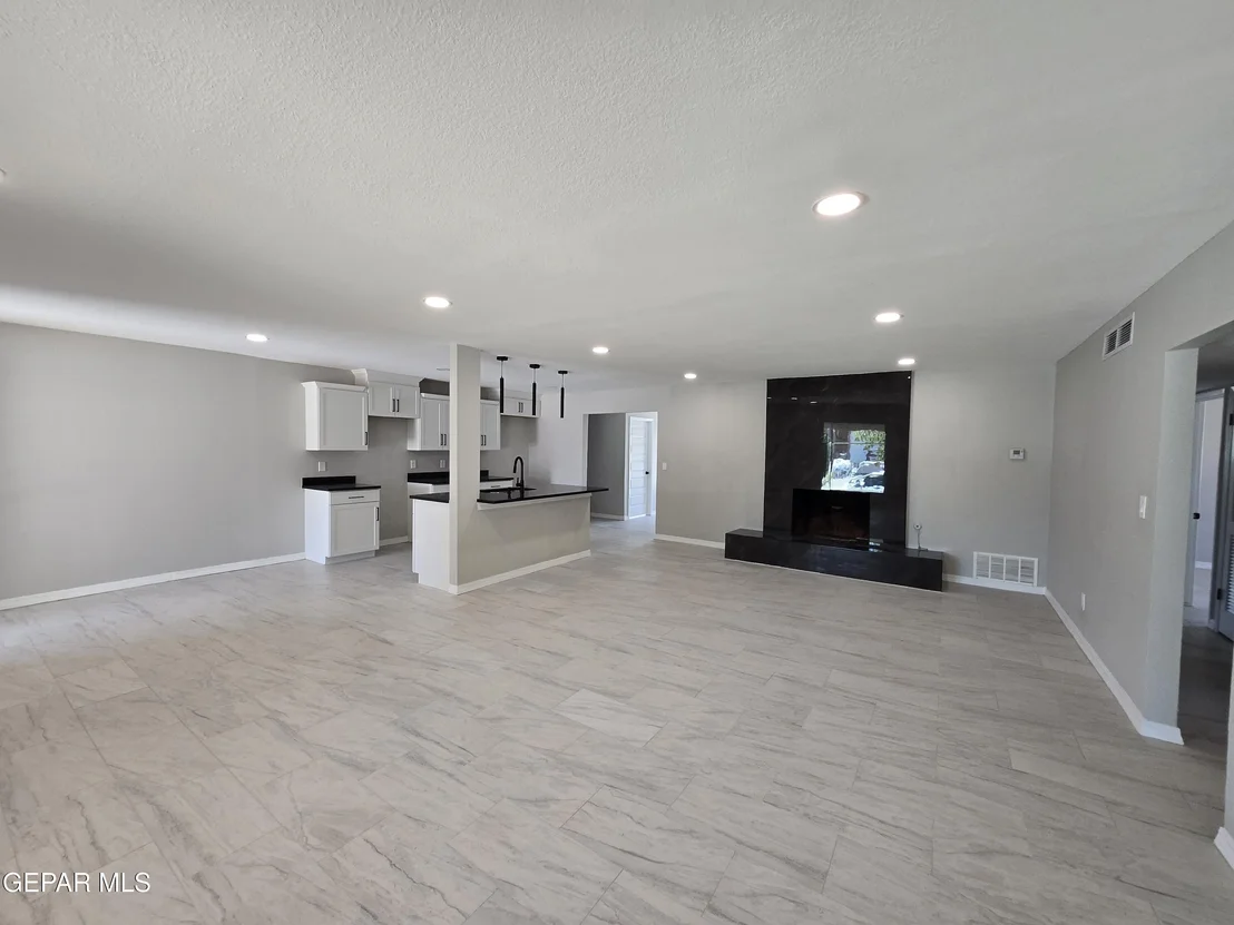 Photo of 2705 FIERRO Drive