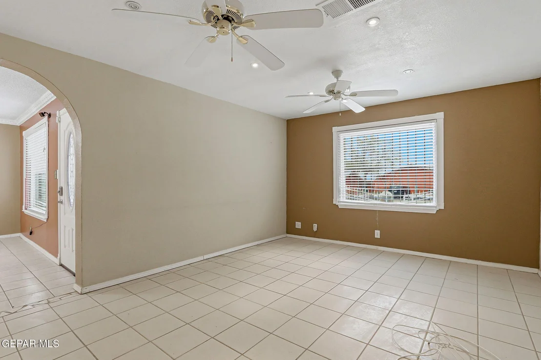 Photo of 113 Green Desert Circle