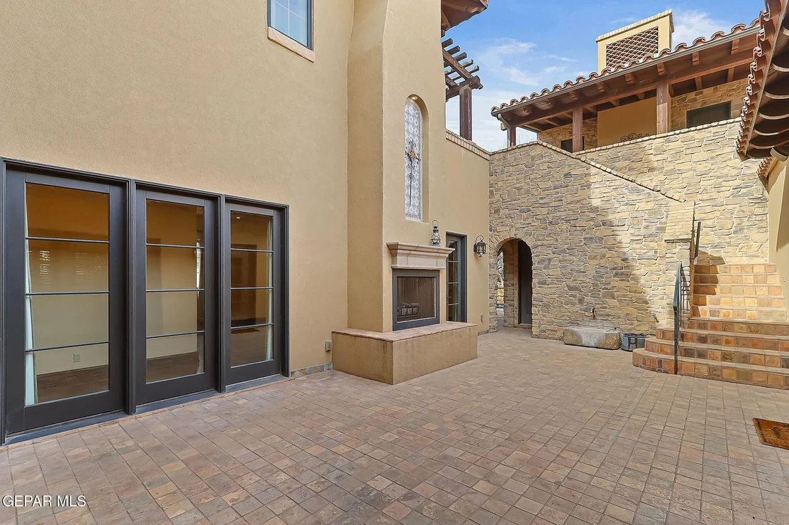 Photo of 4848 Villa Encanto