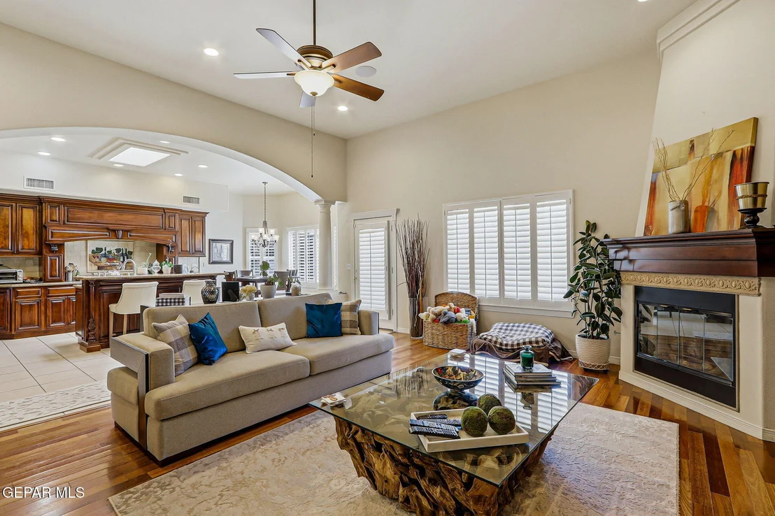 Photo of 6320 FRANKLIN BLUFF Drive