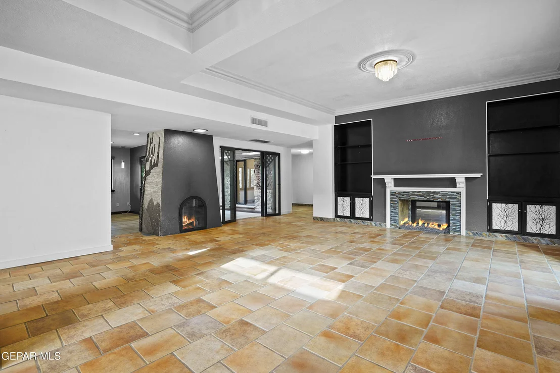 Photo of 200 W Sunset Road
