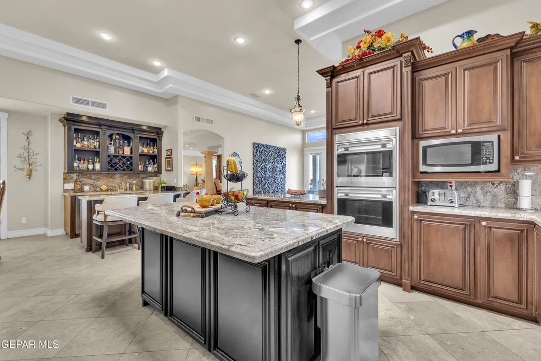 Photo of 1237 CALLE LAGO