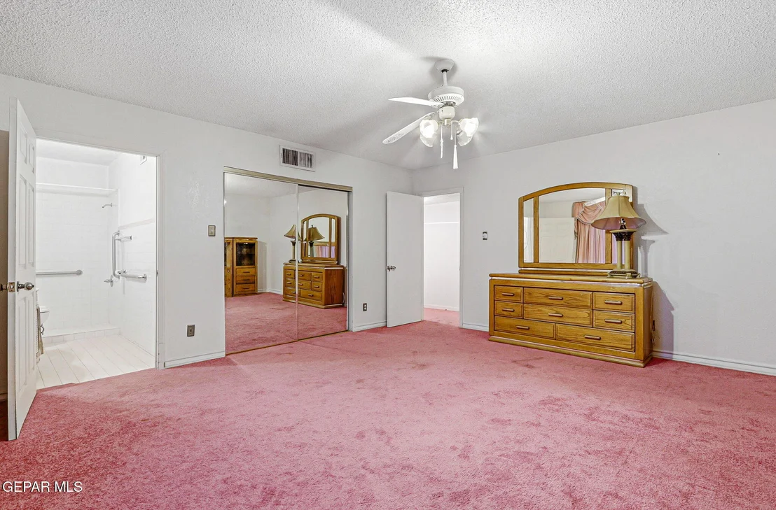 Photo of 2704 TAYLOR Avenue