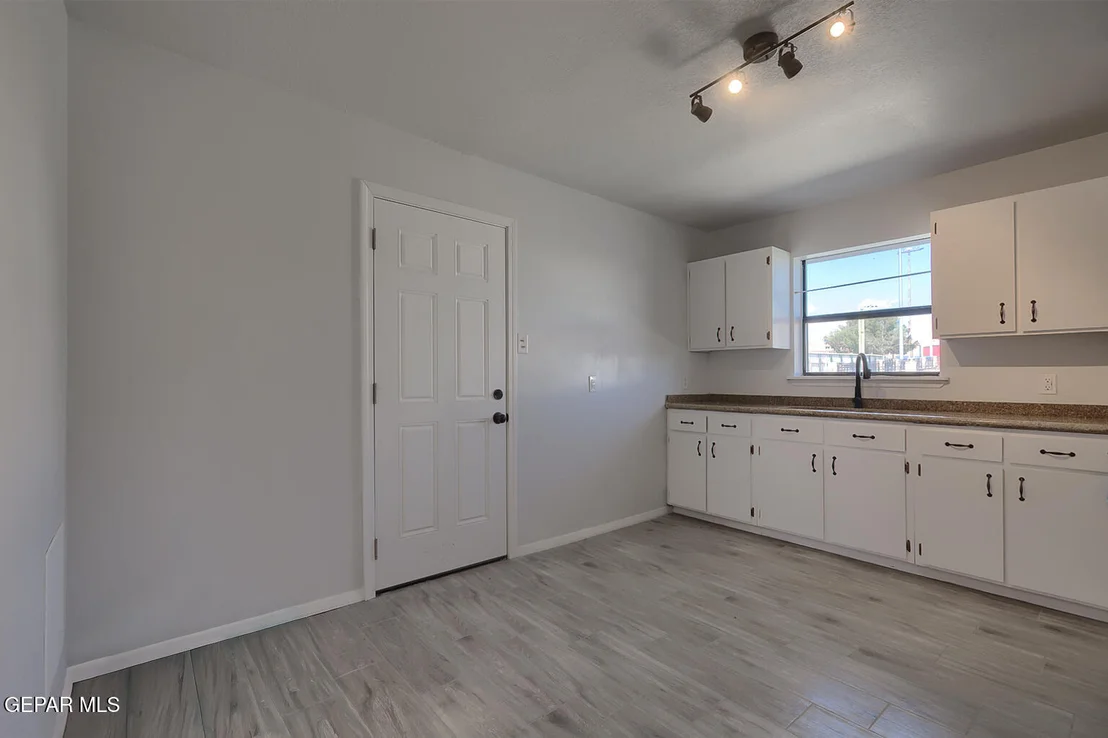 Photo of 7928 HERMOSILLO Drive