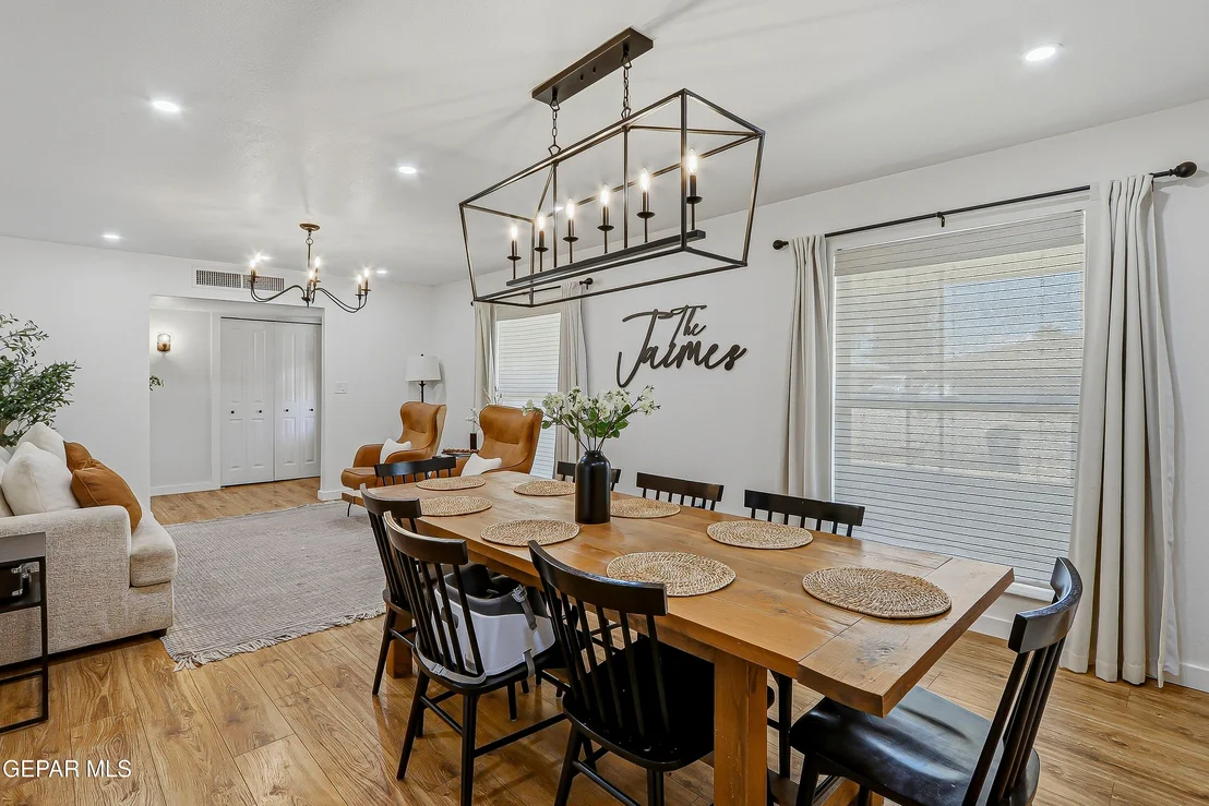 Photo of 10605 CAUSEWAY Drive