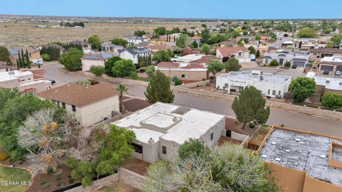 Photo of 1072 LOS MOROS Drive