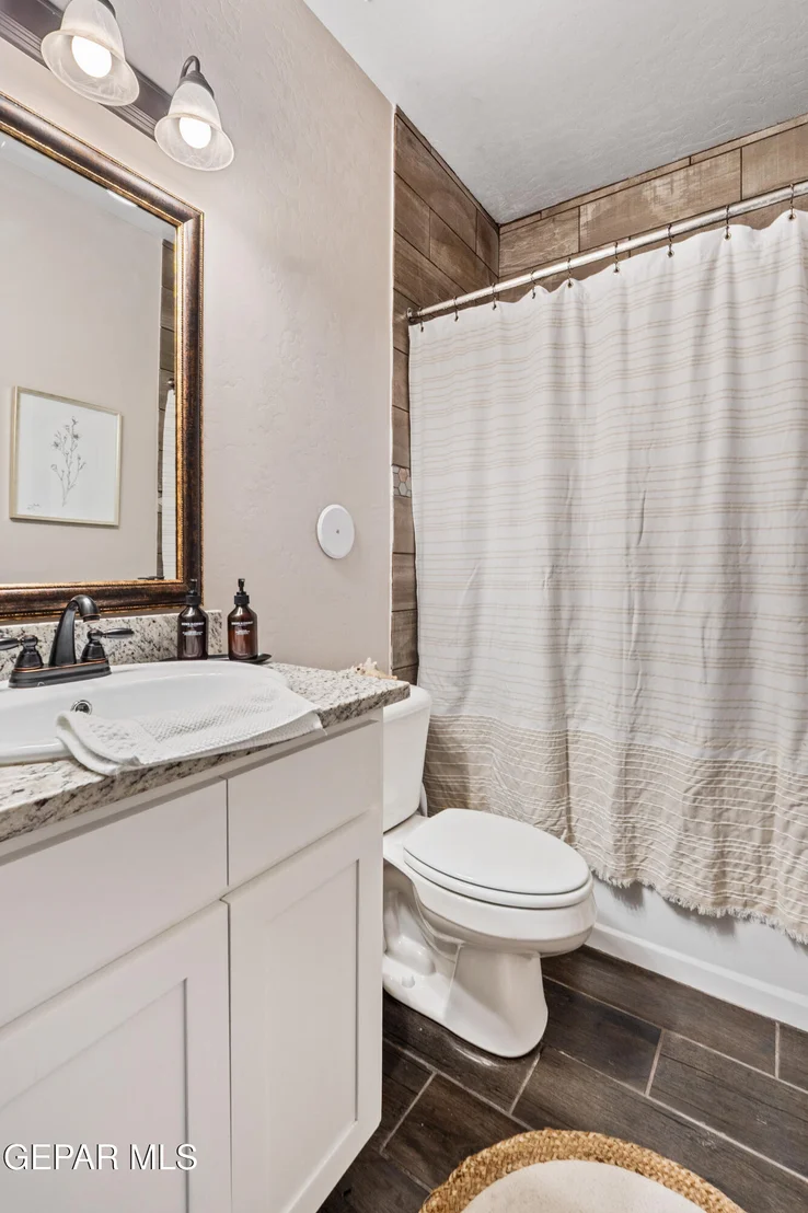 Photo of 232 Reigate Drive
