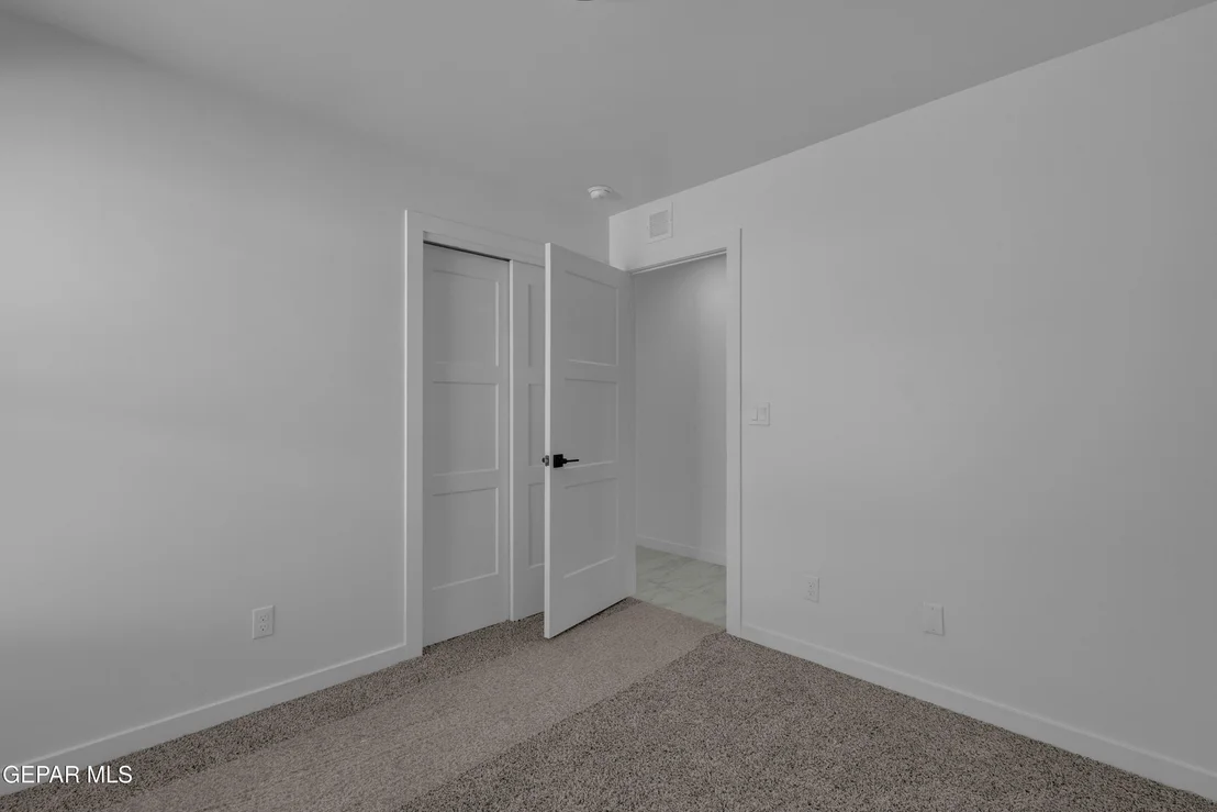 Photo of 3816 Perspective Street
