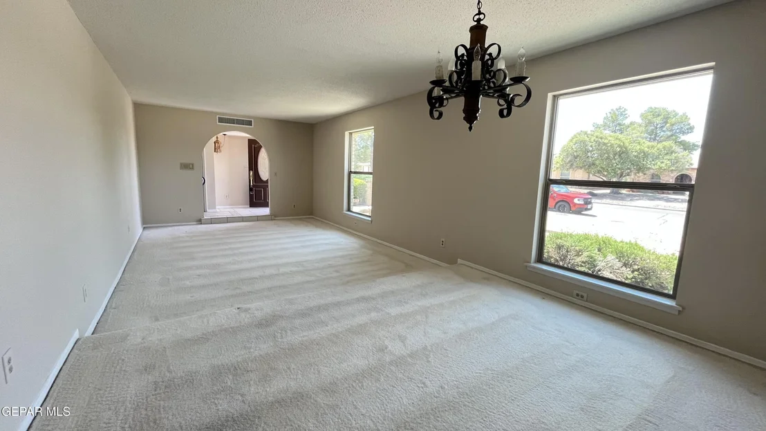 Photo of 10601 CAUSEWAY Drive