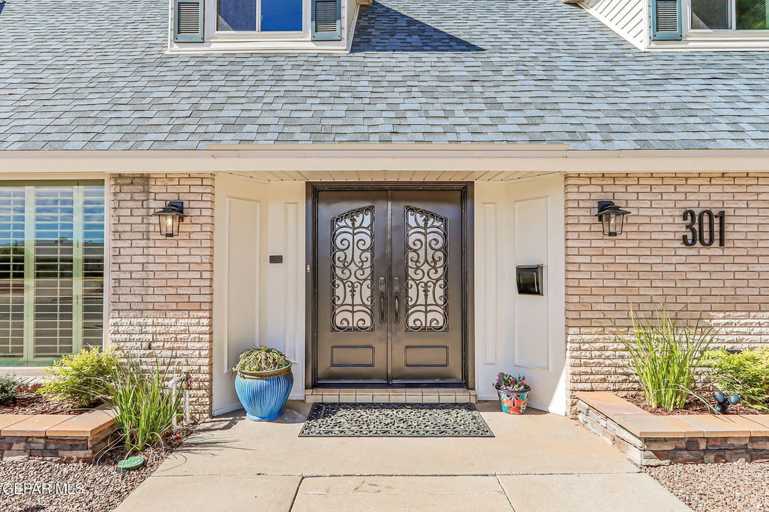 Photo of 301 NORTHWIND Drive