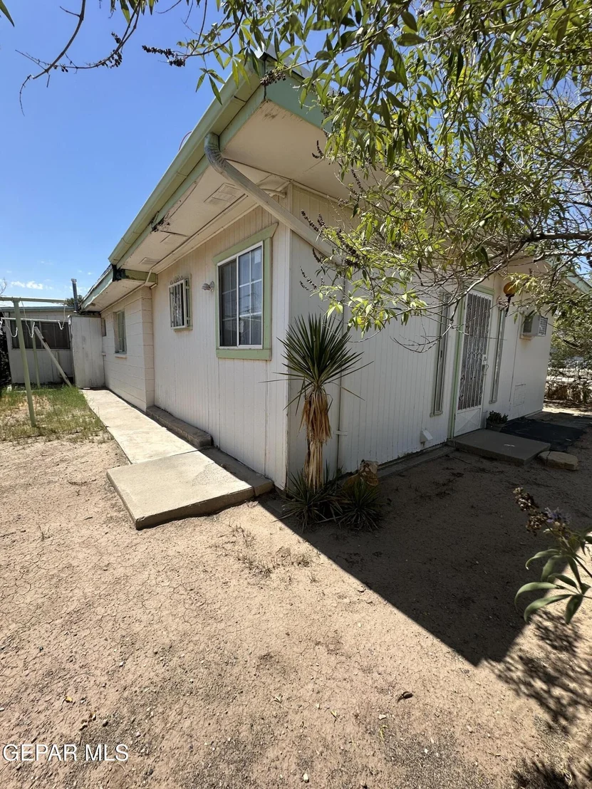 Photo of 200 DURRILL Road