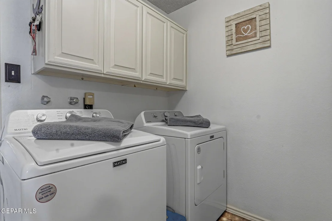 Photo of 805 BRUSSELS Way