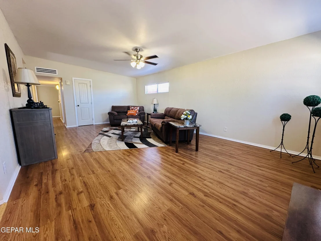 Photo of 8827 Mt Delano Drive