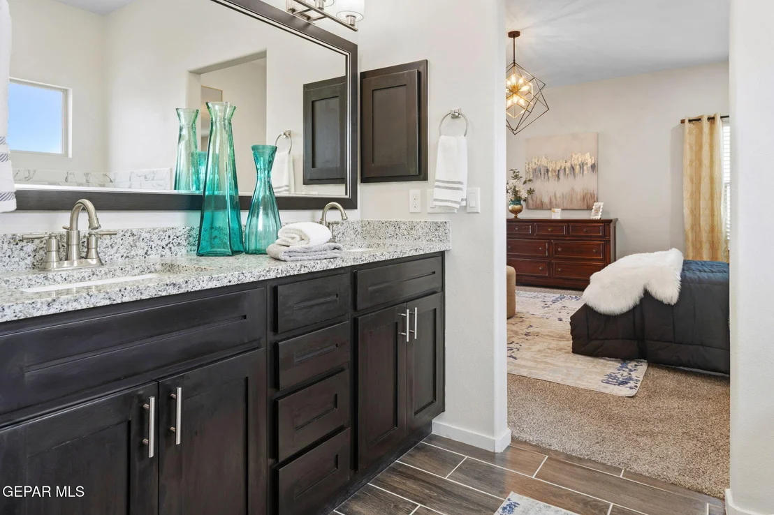 Photo of 804 BLINGWOOD