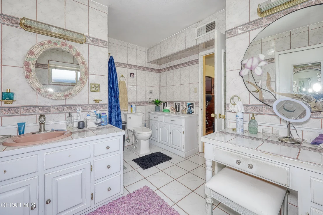 Photo of 1629 SAINT JOHNS Drive