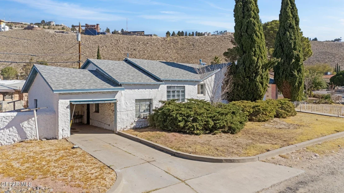 Photo of 1101 MESITA Drive
