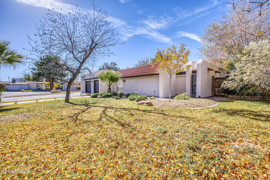 Photo of 5415 ORANTES Place