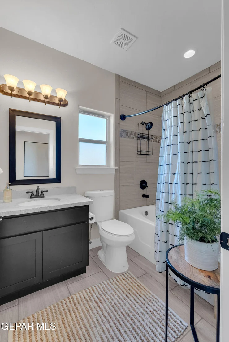 Photo of 2164 WILLIAM WOOLVERTON Place