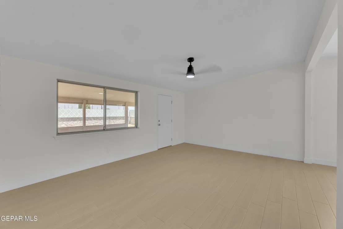 Photo of 10400 LAMBDA Drive