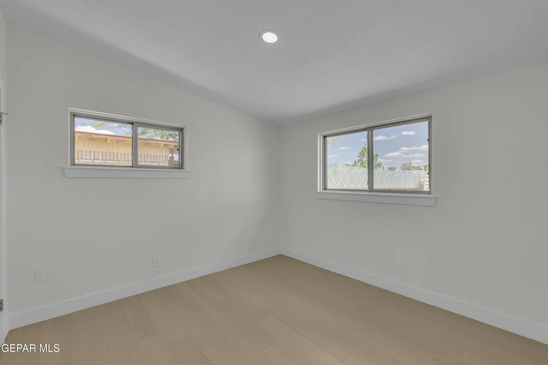 Photo of 10400 LAMBDA Drive