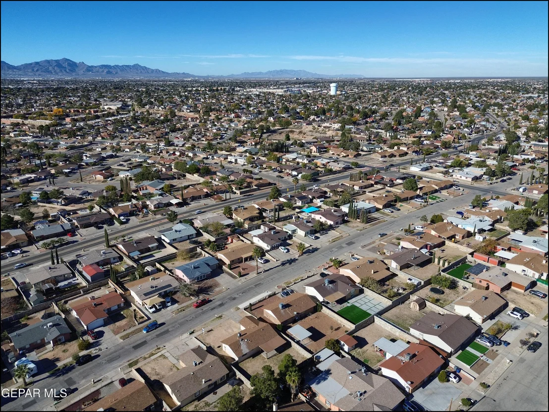 Photo of 1612 JAMES CHISUM Drive