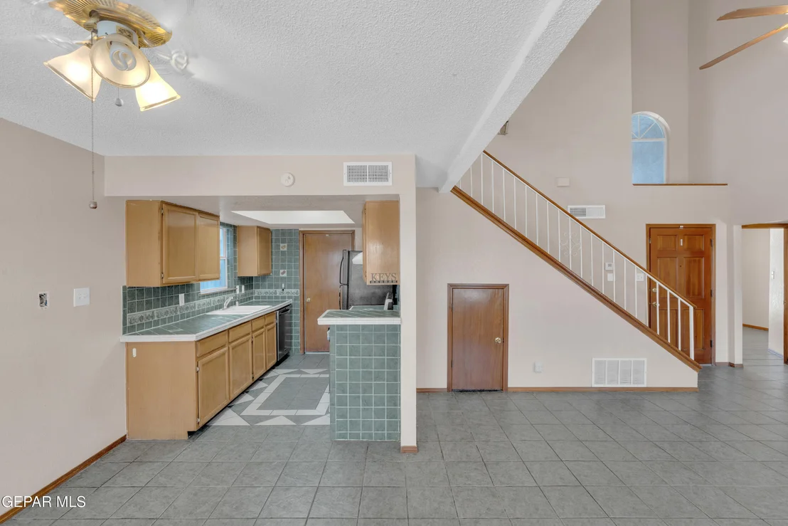 Photo of 12176 JOSE CISNEROS Drive