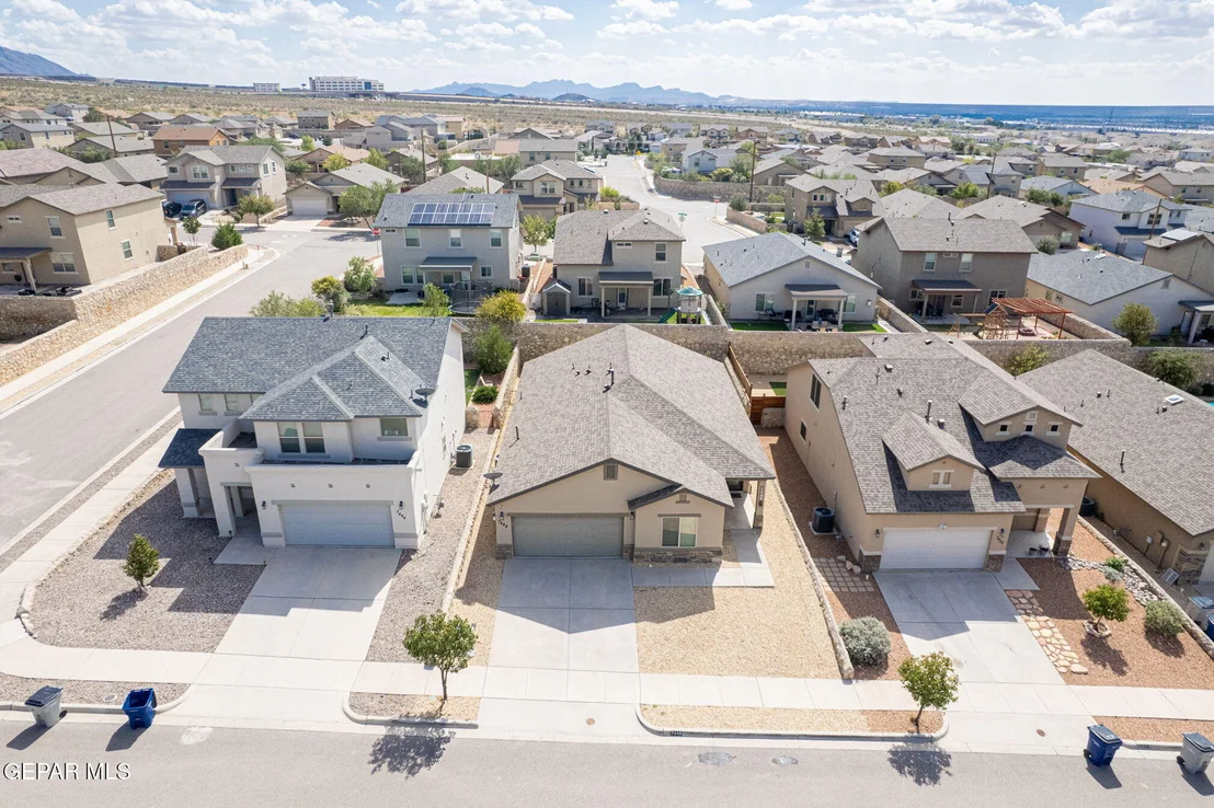 Photo of 7448 GLACIER Drive
