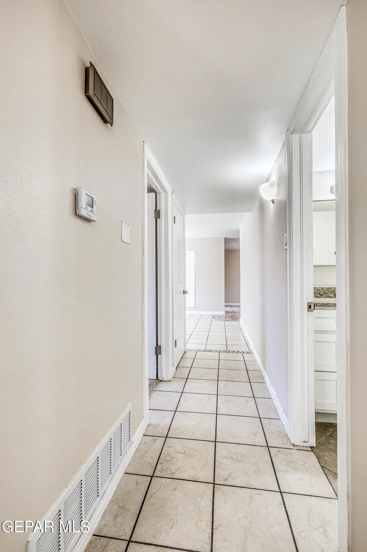 Photo of 424 Indian Place