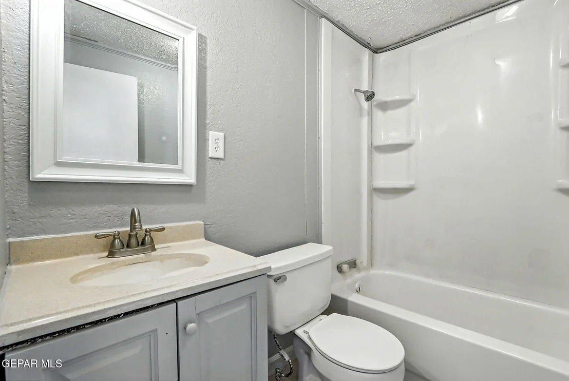 Photo of 736 Palmer Place