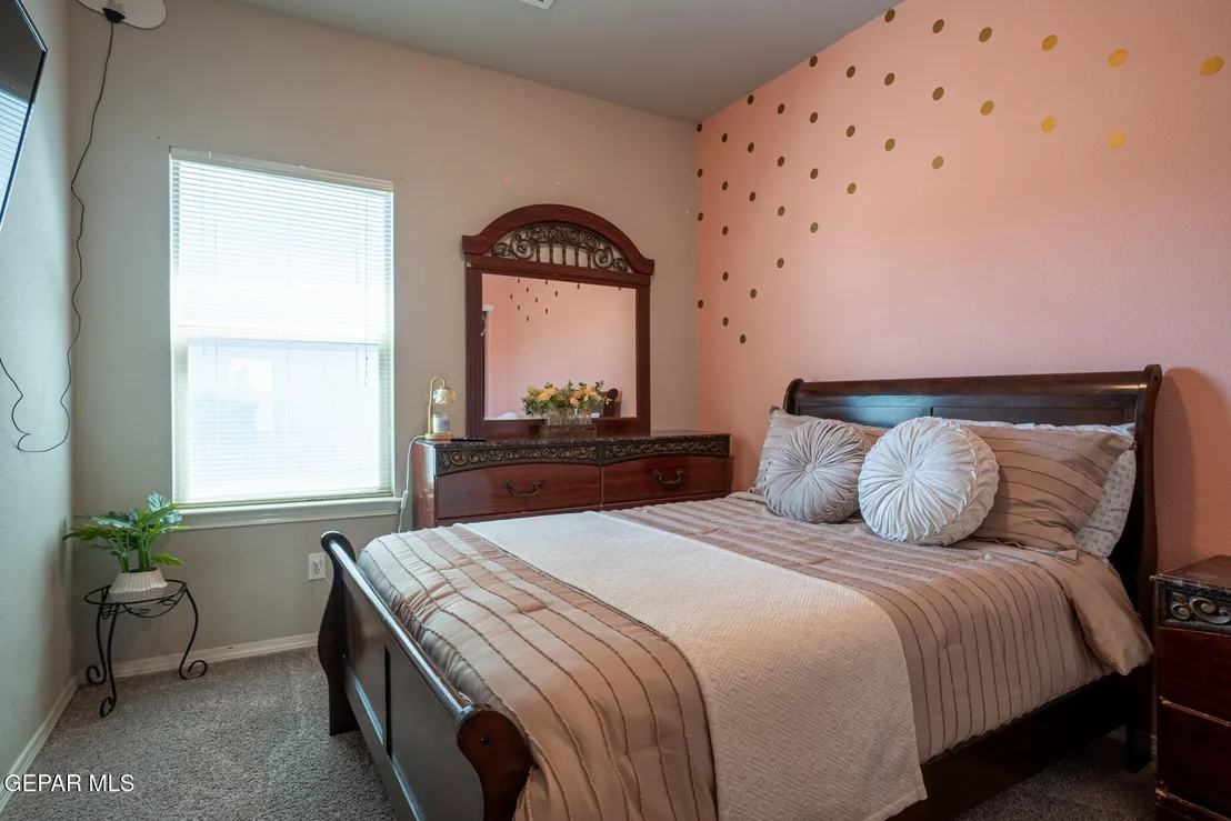 Photo of 7505 EAGLE VISTA Drive