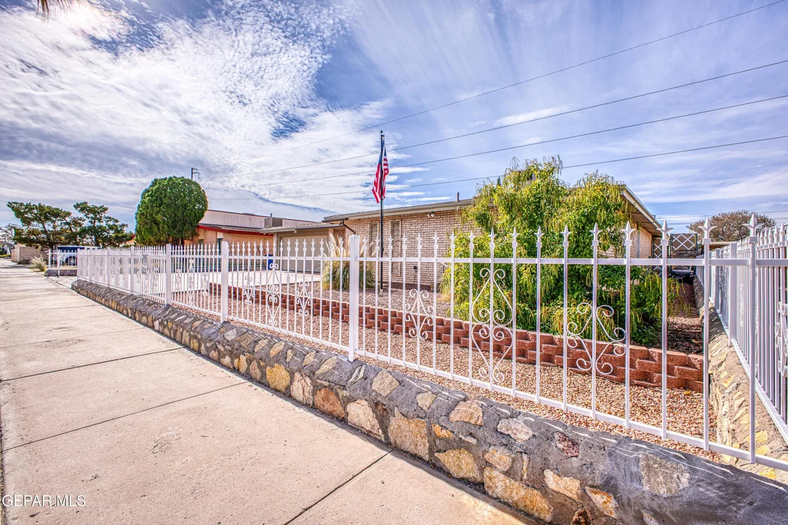 Photo of 2029 MERMAID Drive
