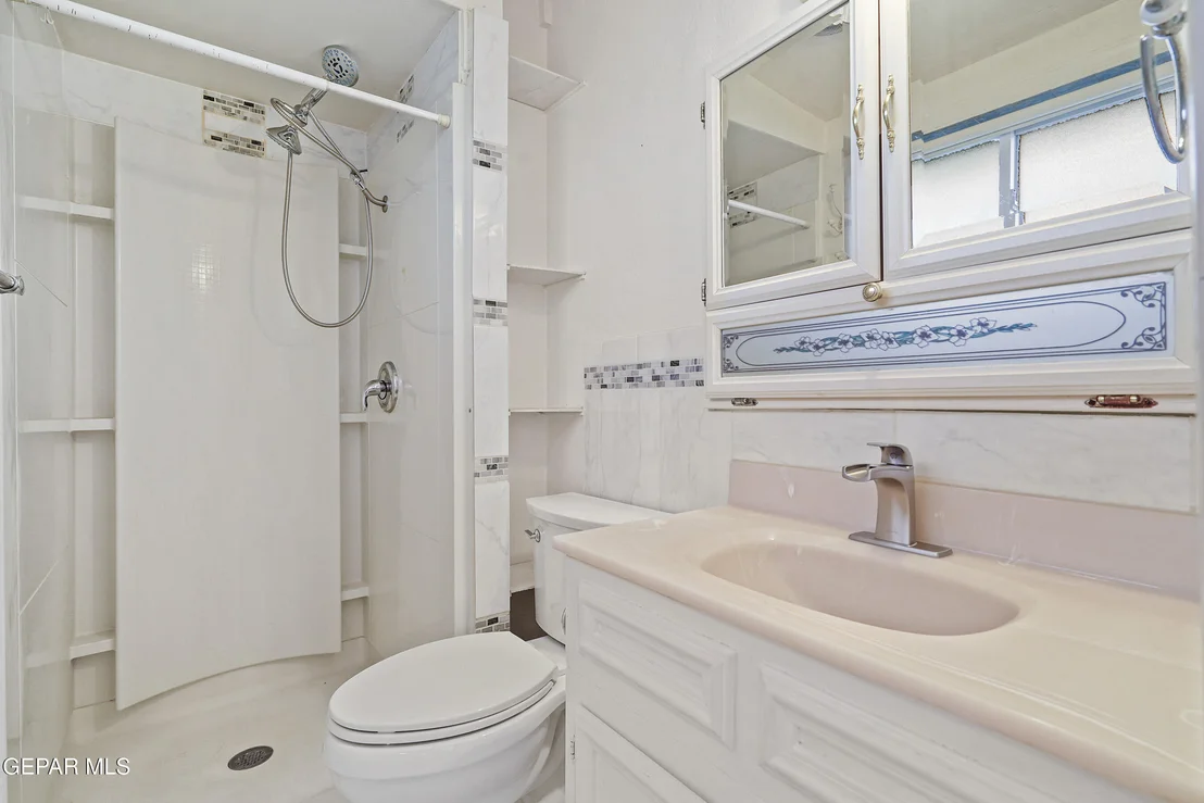 Photo of 2205 VILLA PLATA Drive