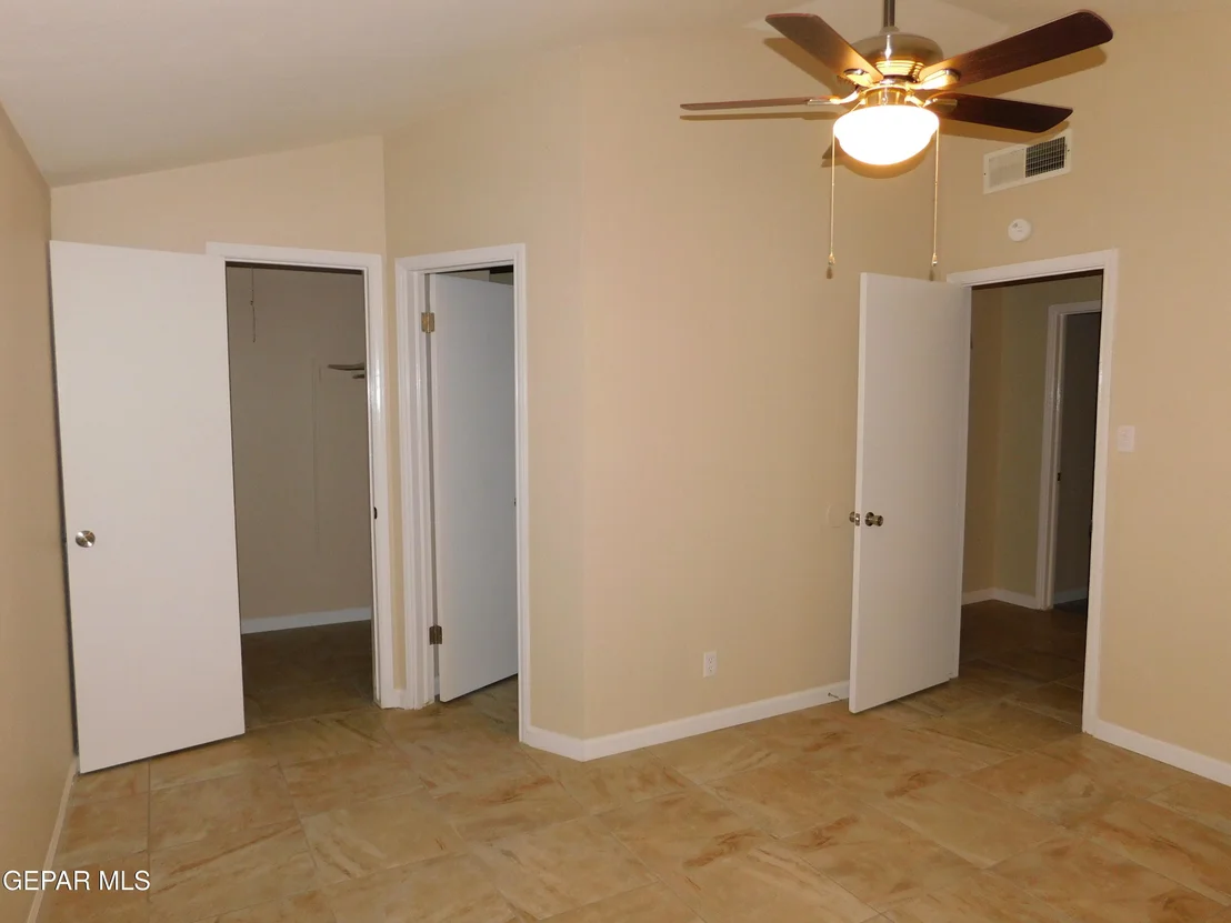 Photo of 9948 DESERT WILLOW Way