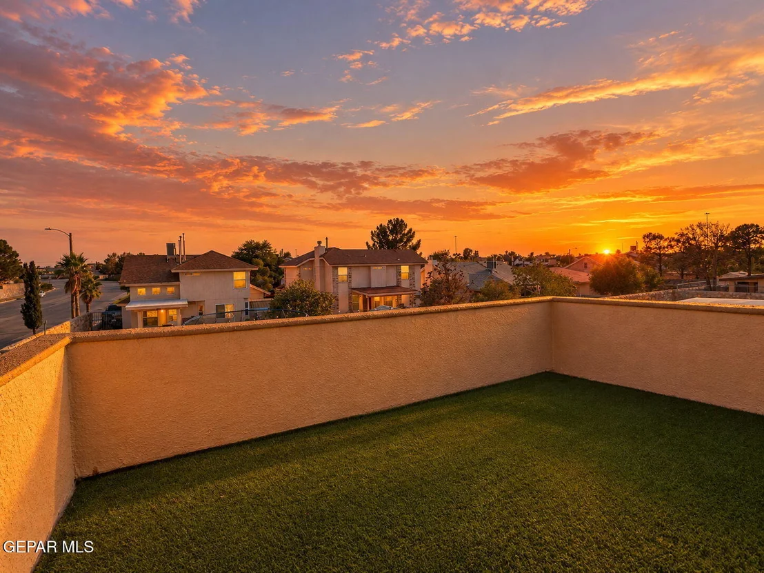 Photo of 12284 GOLDEN SUN Drive