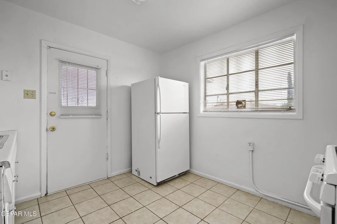 Photo of 9139 MOUNT ETNA Drive