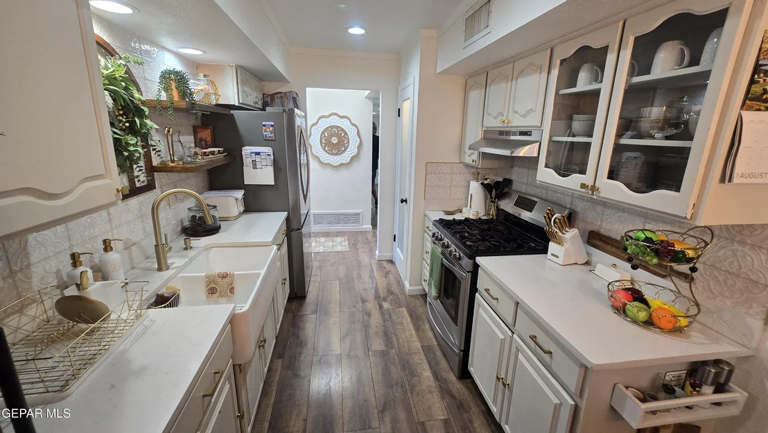 Photo of 3629 BRECKENRIDGE