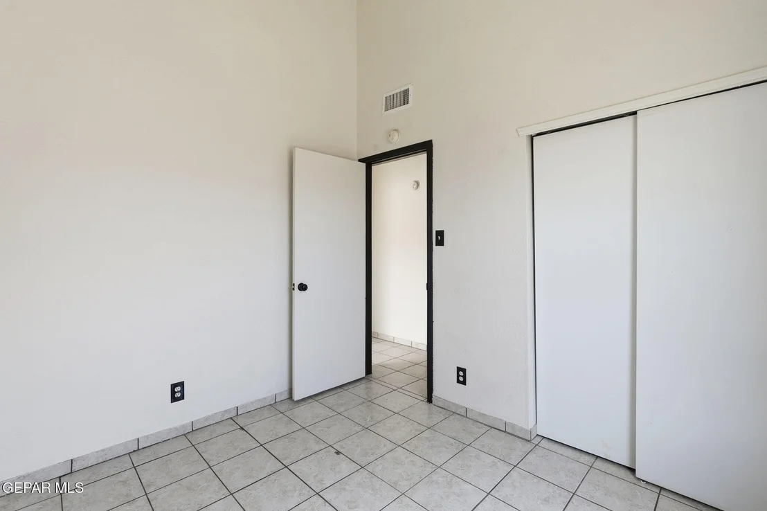 Photo of 10905 DIZZY DEAN Place