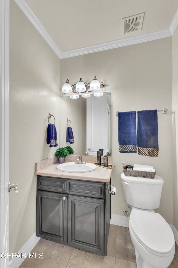 Photo of 1237 CALLE LAGO