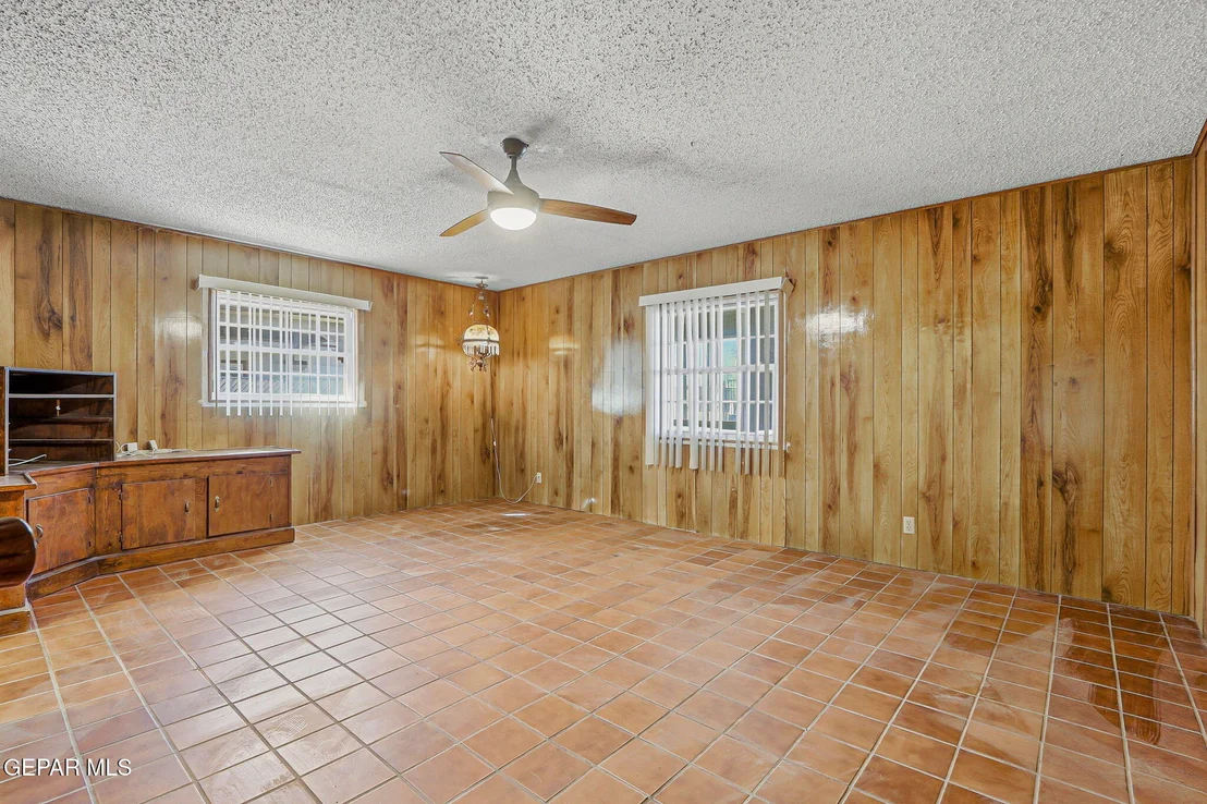 Photo of 762 DELHI Drive