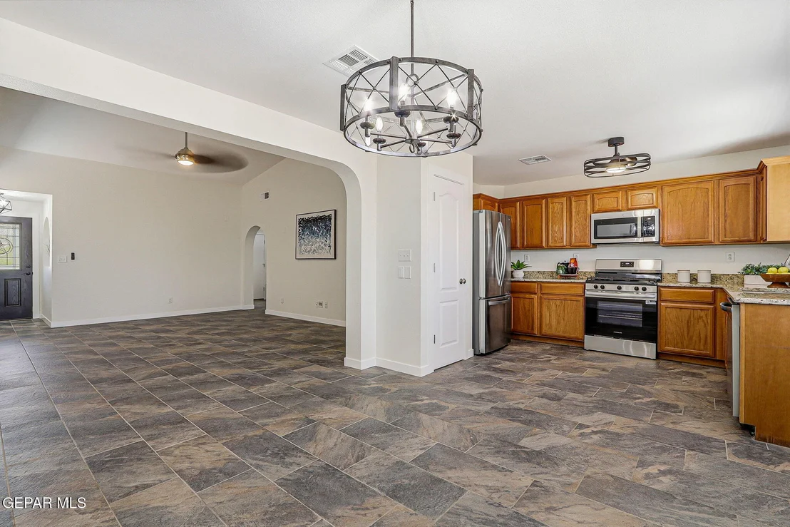 Photo of 6929 Jericho Tree Drive
