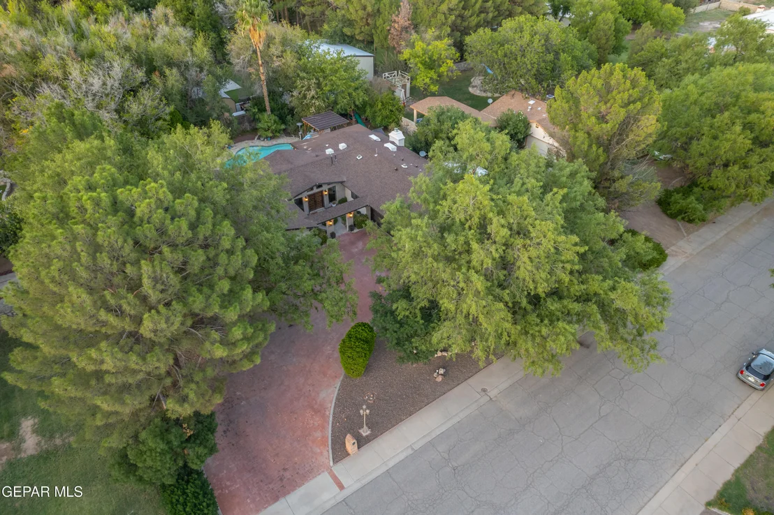 Photo of 5153 WILLOW CREEK Drive