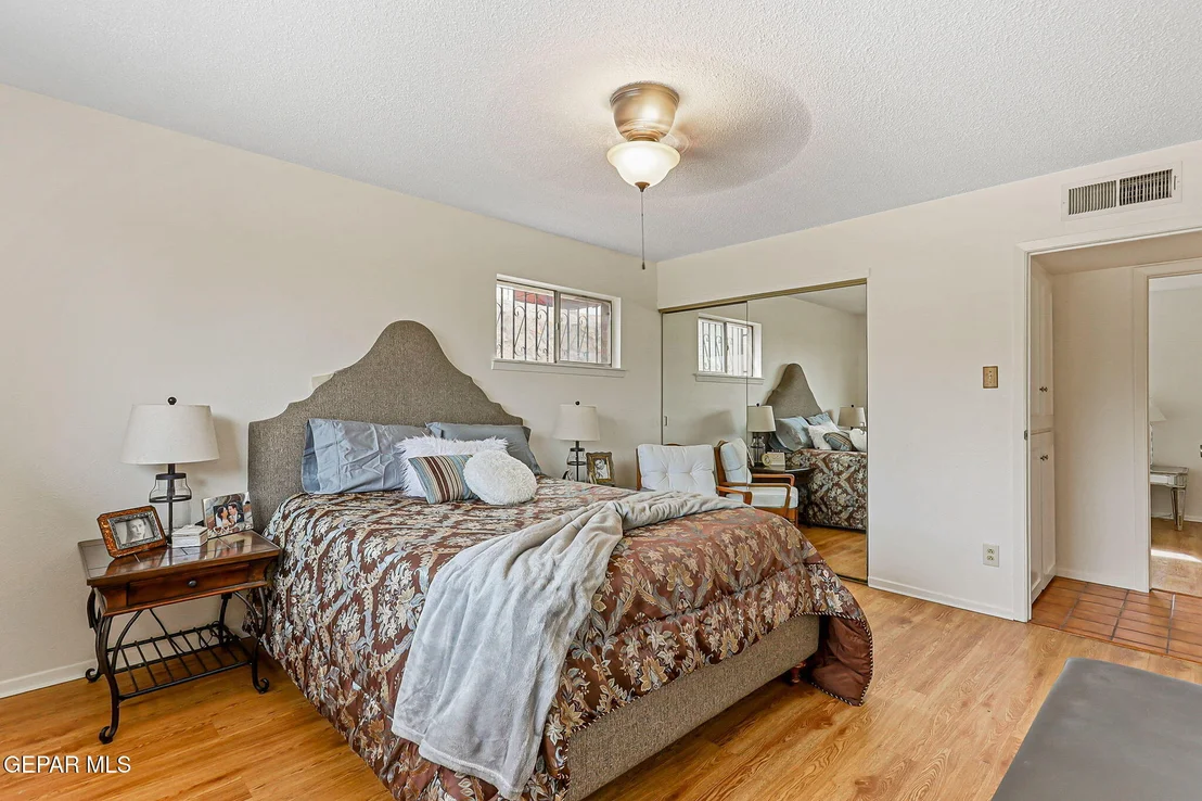 Photo of 540 MARTHMONT Way