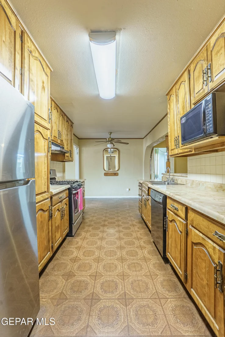 Photo of 1411 Elmhurst Drive