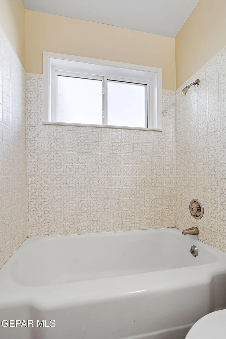 Photo of 5102 Mumm Lane