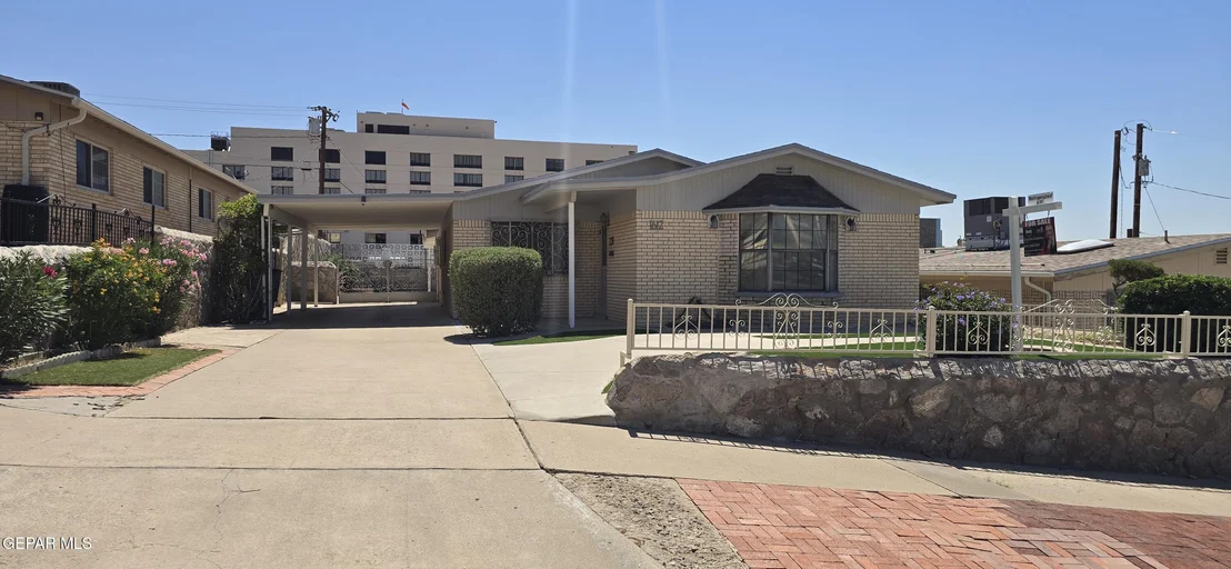 Photo of 1612 GEORGIA Place