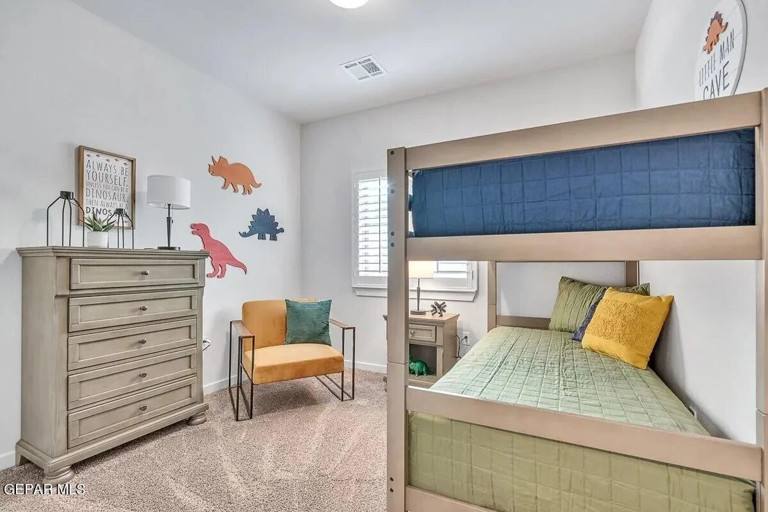 Photo of 15289 Composition Avenue