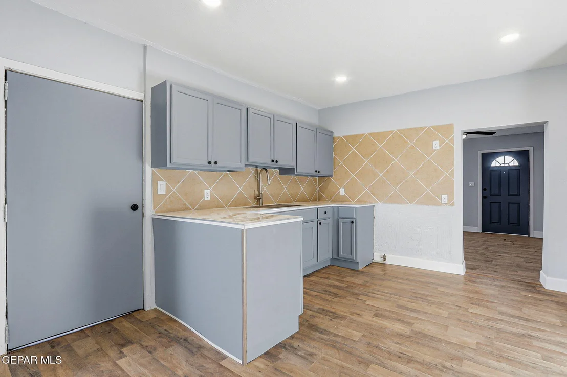 Photo of 6716 ESTEBAN Lane