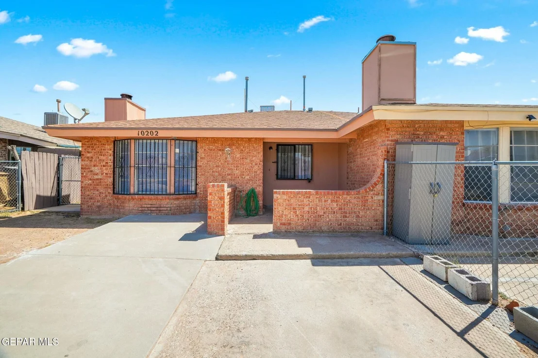 Photo of 10202 Silver Strand Place