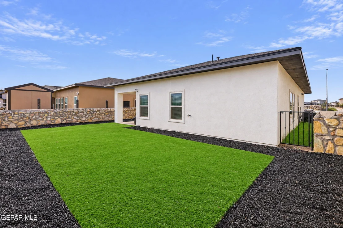 Photo of 7404 NORTE VALLEY Lane